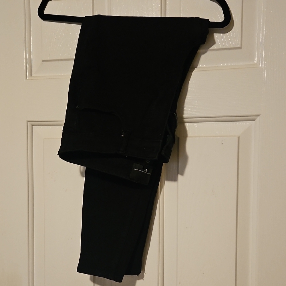 WHBM Black Jeans - 10Short